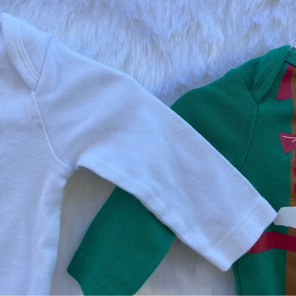 Old Navy My First Christmas Long Sleeve Bodysuit‎ DINO/onesie. Christmas/…